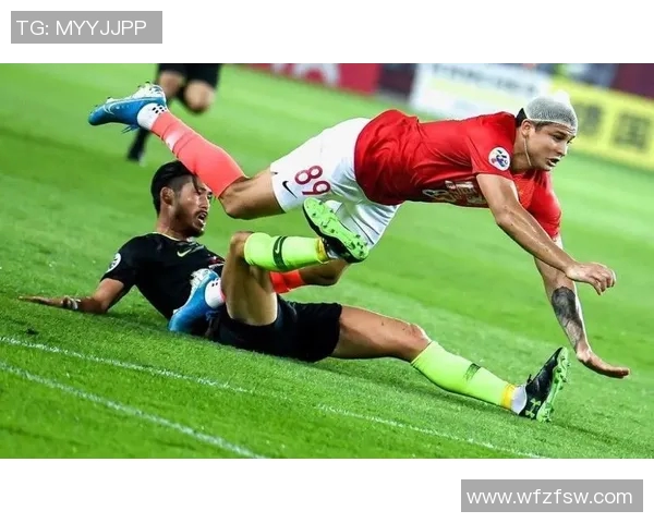 不靠纹身炫耀个性这些足球球星用实力与魅力征服球迷